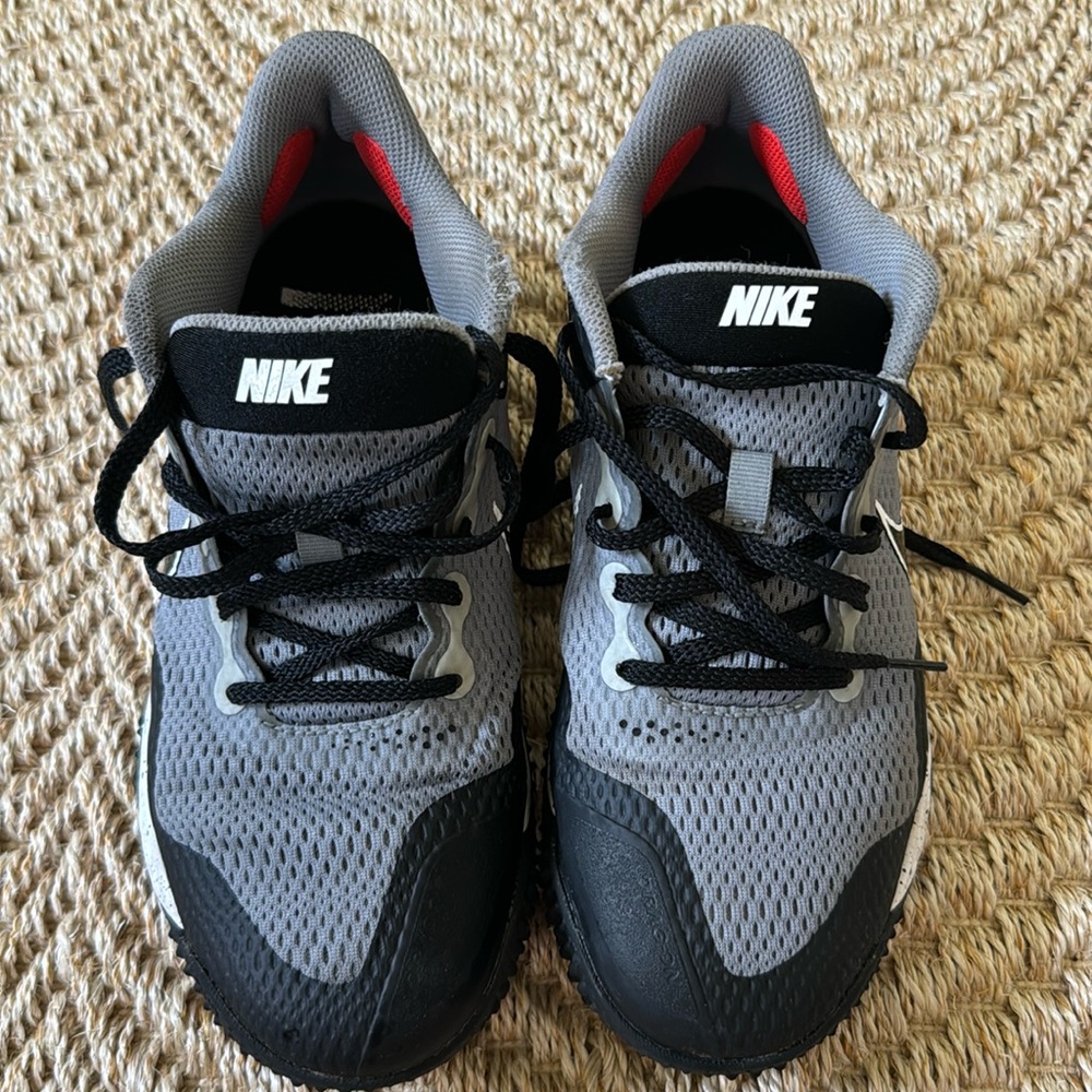 Alpha Huarache Elite 3 Turf 'Light Smoke Grey Black size 6.5